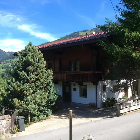 Beautiful Family In The Heart Of Chalet Inneralpbach